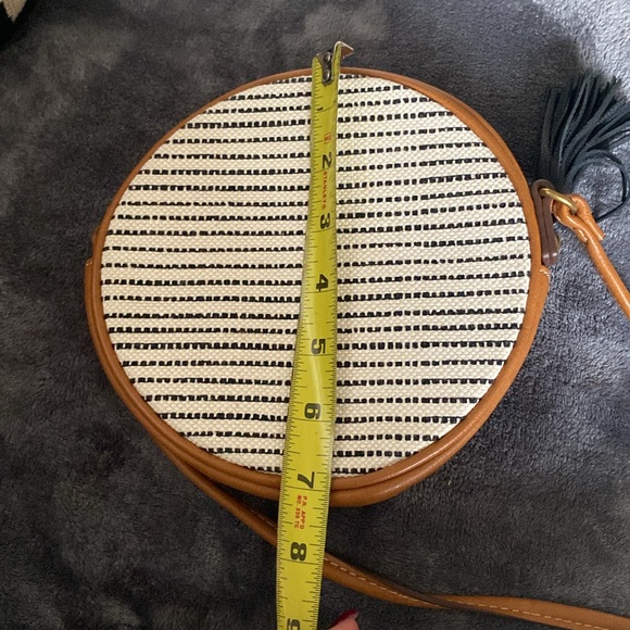 Fossil Mini Circle Bag - Picture 6 of 6